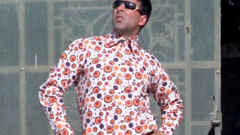 Akshay kumar funny pose