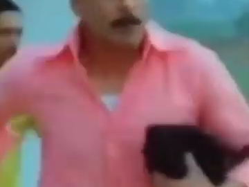 Gaadi nikal meme