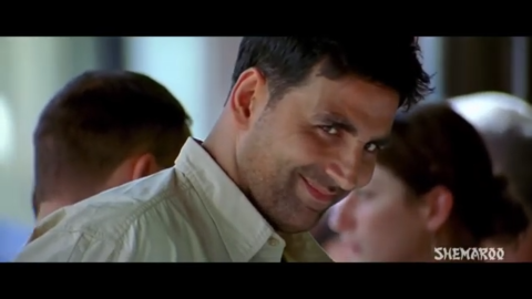 Akshay kumar smile meme